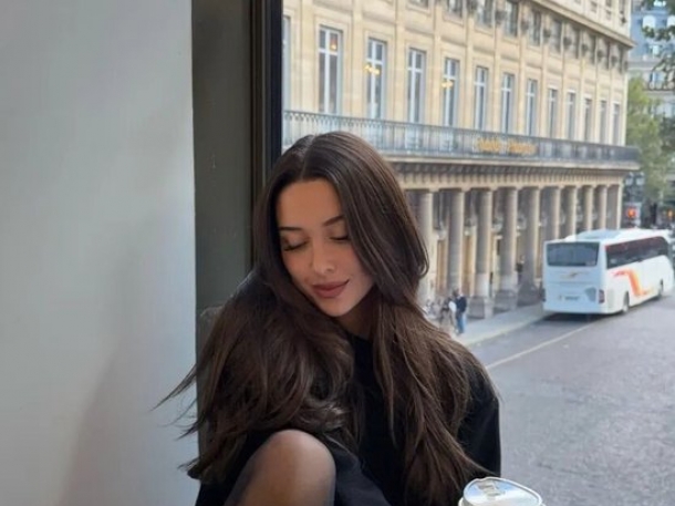 这个秋天的时尚单品，居然是脚上“皱巴巴”的靴子？